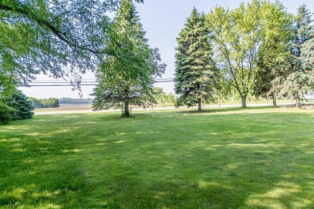 COUNTY ROAD II, Larsen, WI 54947