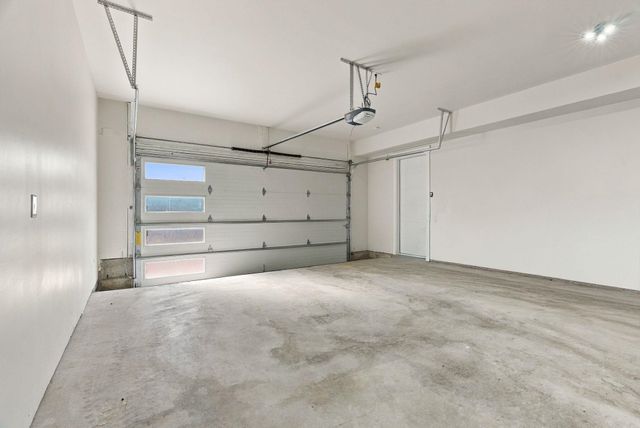 2107 E Turnberry Ln, Spokane, WA 99223