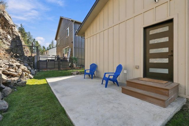 2107 E Turnberry Ln, Spokane, WA 99223