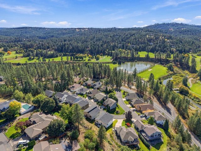 2107 E Turnberry Ln, Spokane, WA 99223