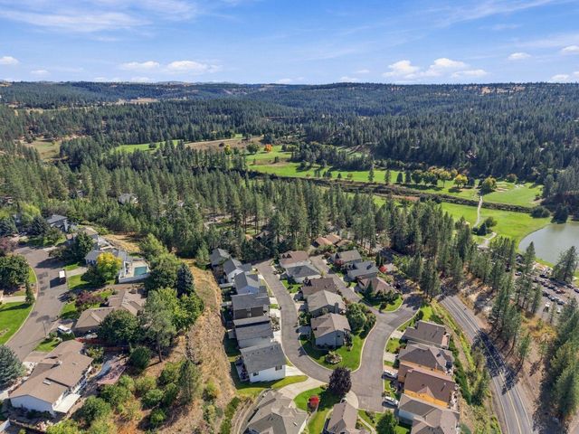 2107 E Turnberry Ln, Spokane, WA 99223