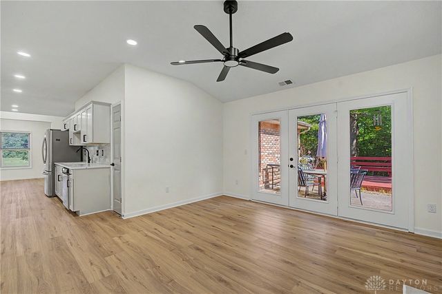 1131 Castleton Court, Miamisburg, OH 45342