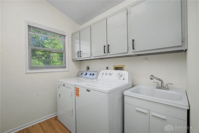 1131 Castleton Court, Miamisburg, OH 45342