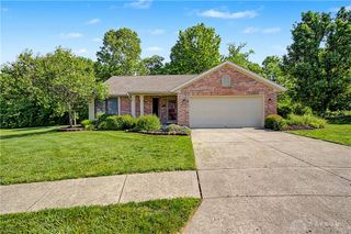 1131 Castleton Court, Miamisburg, OH 45342