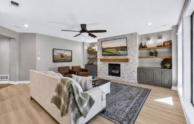 2217 Landoine Lane, Lewisville, TX 75056