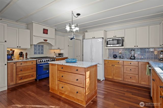 5455 No Name Road, Anacortes, WA 98221