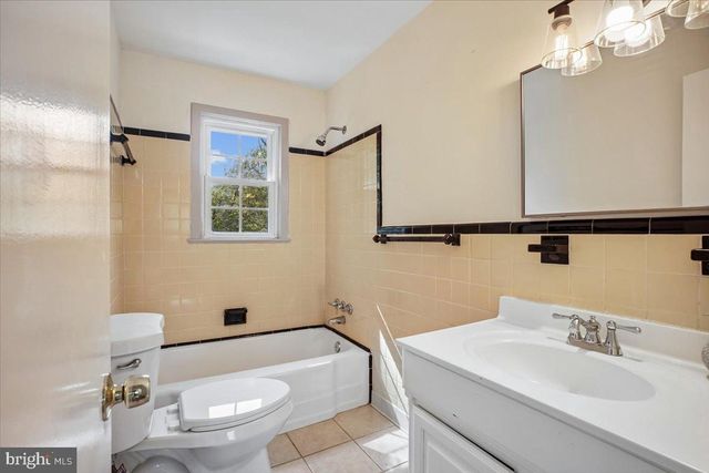 3227 SHERRY CT, Falls Church, VA 22042