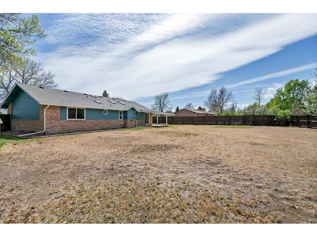 4609 Mountain View Ct, Loveland, CO 80537