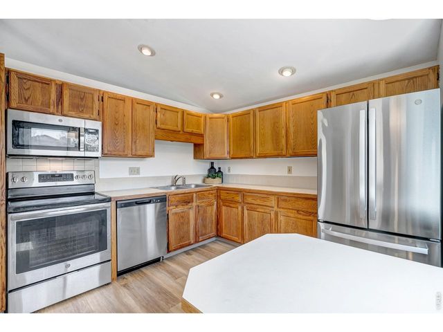 4609 Mountain View Ct, Loveland, CO 80537