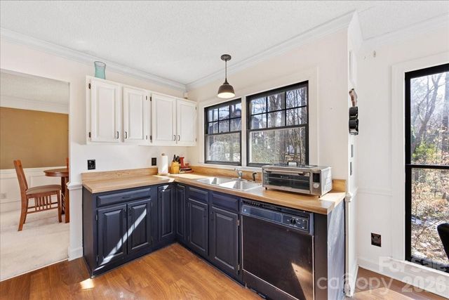 4107 Brownes Ferry Road, Charlotte, NC 28269