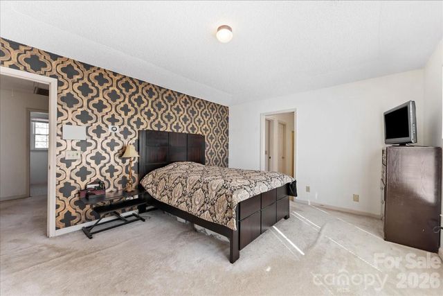 4107 Brownes Ferry Road, Charlotte, NC 28269