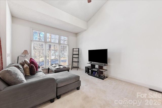 4107 Brownes Ferry Road, Charlotte, NC 28269