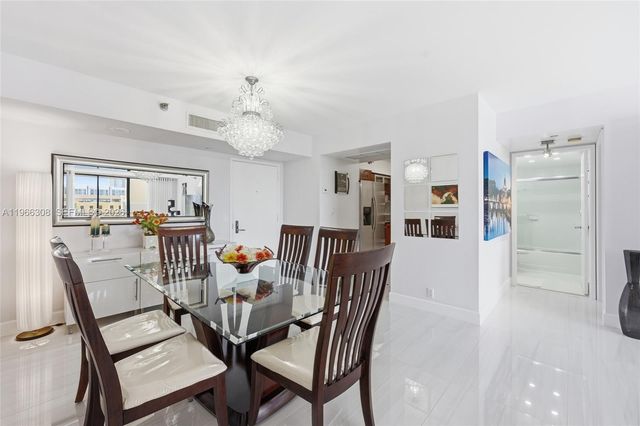 3300 NE 191st St 714, Aventura, FL 33180