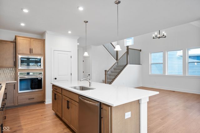 14375 Coyote Ridge, Noblesville, IN 46060