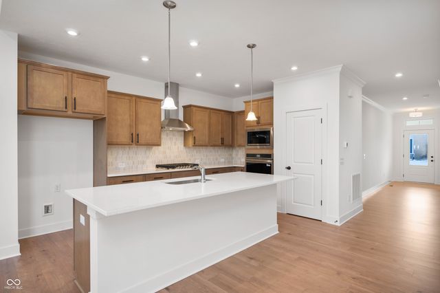 14375 Coyote Ridge, Noblesville, IN 46060