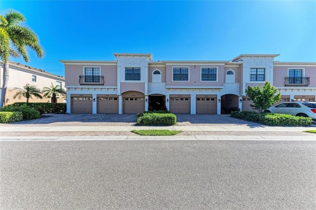 4023 OVERTURE CIRCLE 318, Bradenton, FL 34209