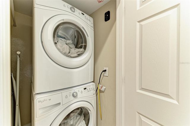 4023 OVERTURE CIRCLE 318, Bradenton, FL 34209