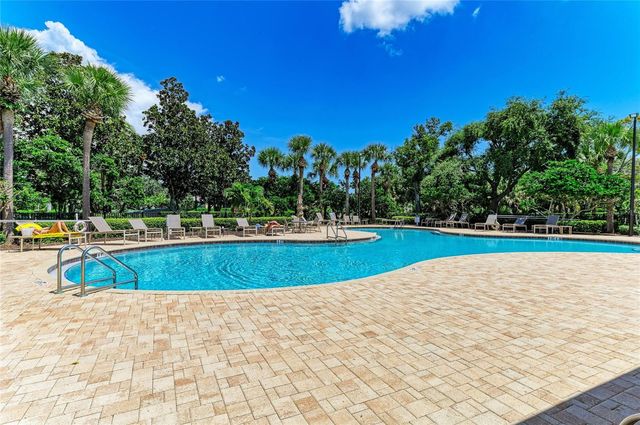 4023 OVERTURE CIRCLE 318, Bradenton, FL 34209
