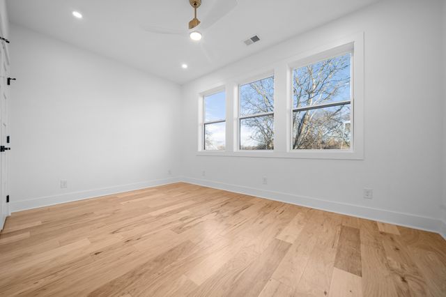 1000 Joseph Ave, Nashville, TN 37207