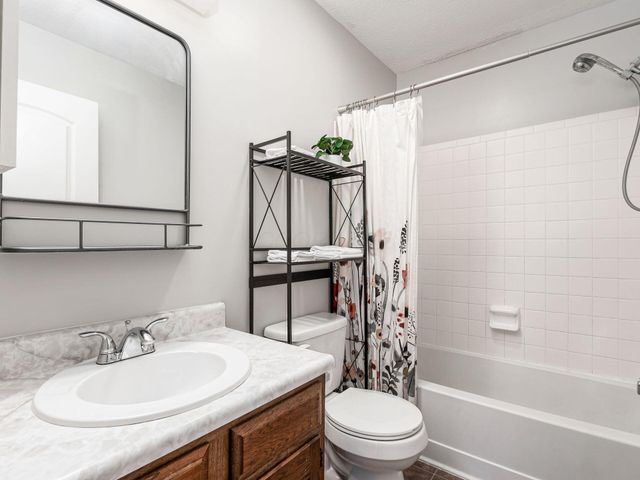5623 Donnally Court, Dublin, OH 43016