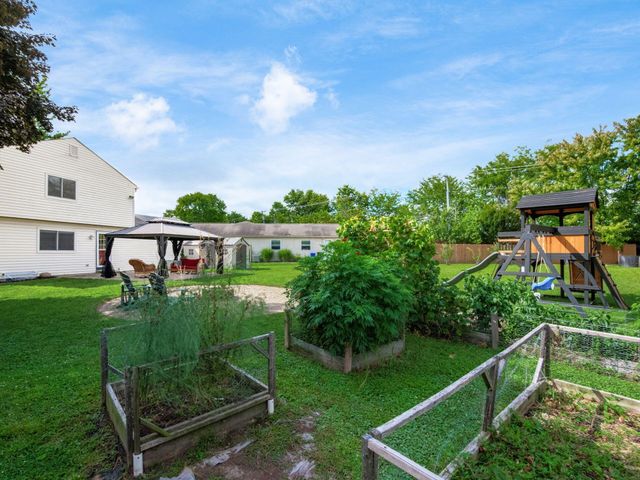 5623 Donnally Court, Dublin, OH 43016