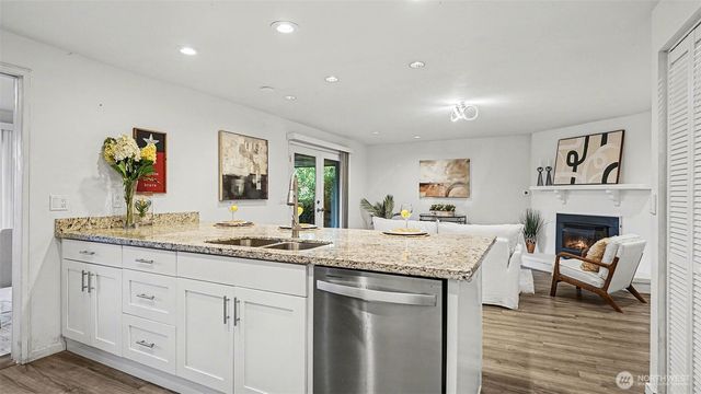 4717 149th Avenue SE, Bellevue, WA 98006