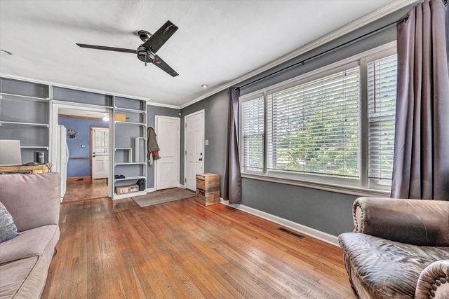 2750 Derwent DR SW, Roanoke, VA 24015