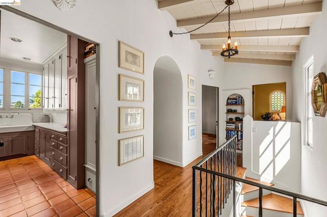 1004 Cragmont Avenue, Berkeley, CA 94708