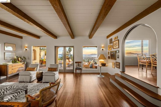 1004 Cragmont Avenue, Berkeley, CA 94708