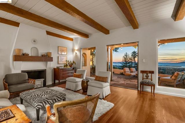 1004 Cragmont Avenue, Berkeley, CA 94708