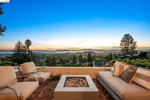 1004 Cragmont Avenue, Berkeley, CA 94708