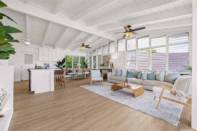 2325 Round Top Drive, Honolulu, HI 96822