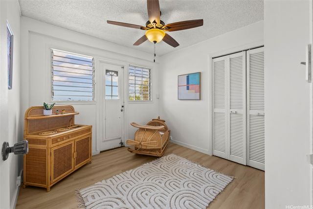 2325 Round Top Drive, Honolulu, HI 96822