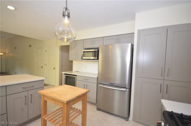 487 Dunbar Road, Tallmadge, OH 44278
