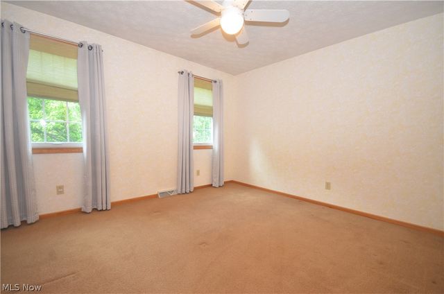 487 Dunbar Road, Tallmadge, OH 44278