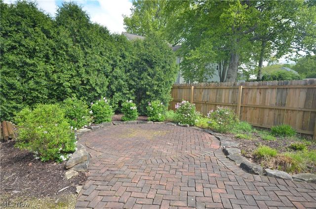 487 Dunbar Road, Tallmadge, OH 44278