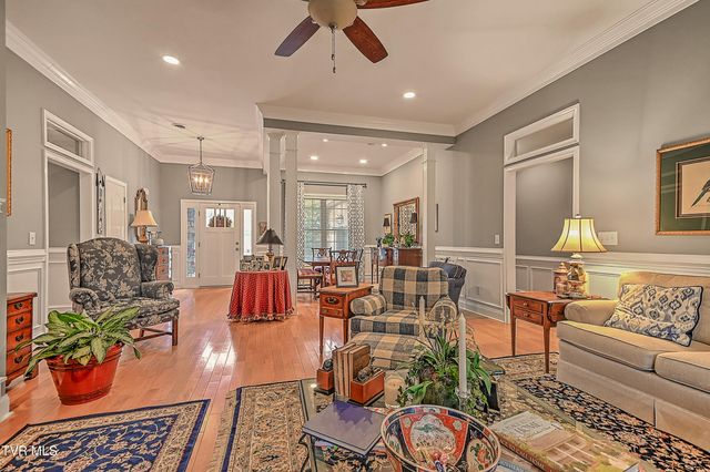 282 Dublin Road, Johnson City, TN 37615