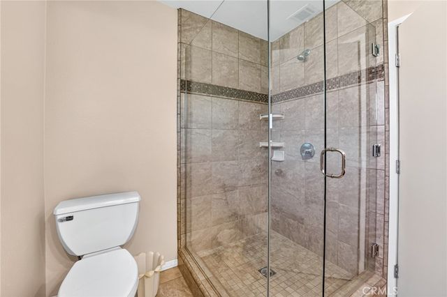 1422 Bella Vista, Redlands, CA 92373