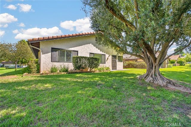 1422 Bella Vista, Redlands, CA 92373
