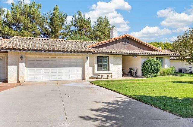 1422 Bella Vista, Redlands, CA 92373