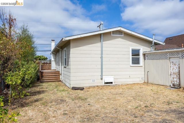 1918 62Nd Ave, Oakland, CA 94621