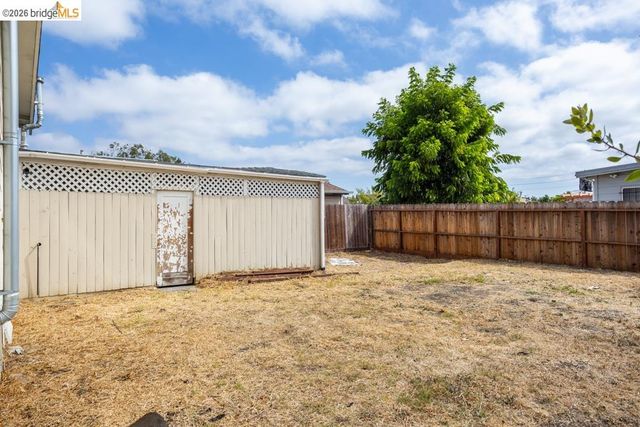 1918 62Nd Ave, Oakland, CA 94621