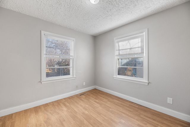 1316 N Pennsylvania Ave, Wichita, KS 67214