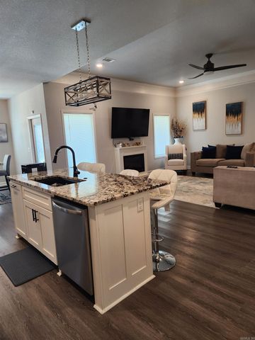 2508 Johnswood Village Drive, Bryan, AR 72022
