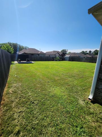 2508 Johnswood Village Drive, Bryan, AR 72022