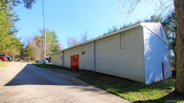 50 GLANHOPE Road 21, Hopewell Junction, NY 12533