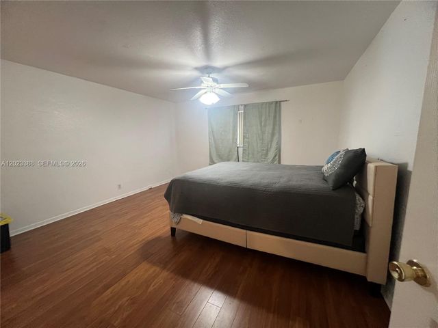 2060 NW 48th Ter 103, Lauderhill, FL 33313