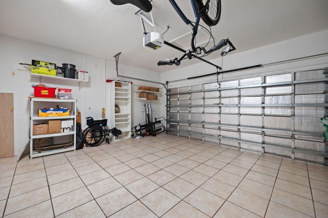 8445 Phoenician Court, Davie, FL 33328