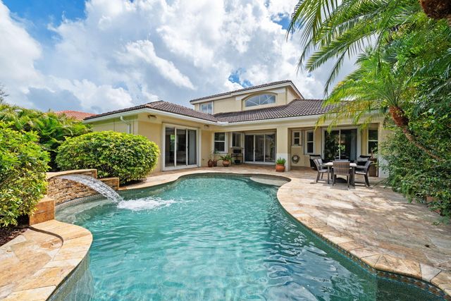 8445 Phoenician Court, Davie, FL 33328