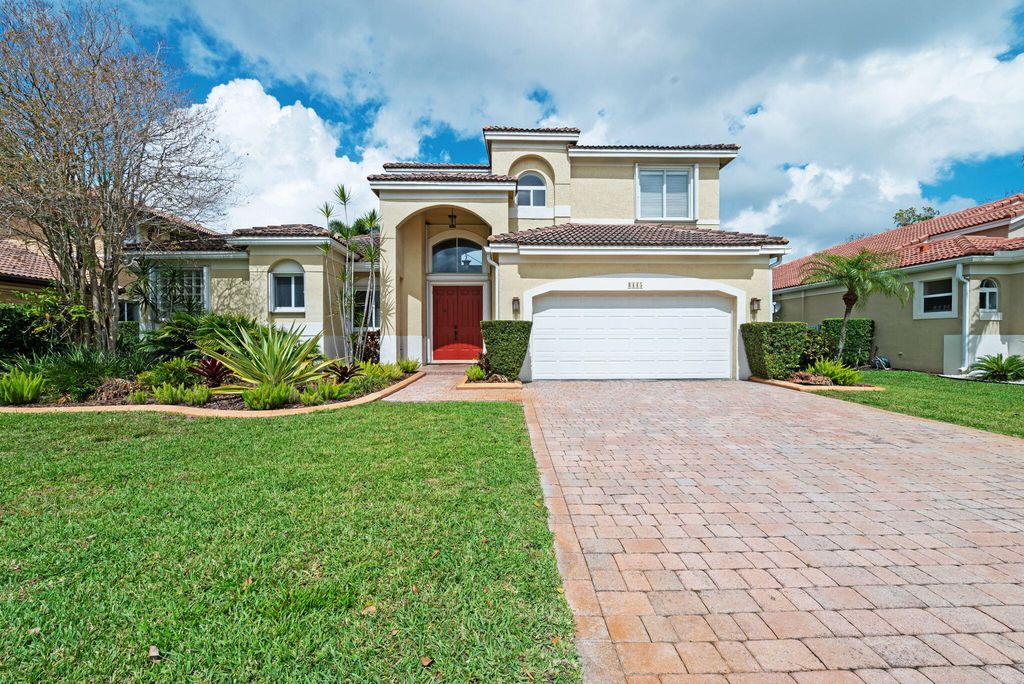 8445 Phoenician Court, Davie, FL 33328